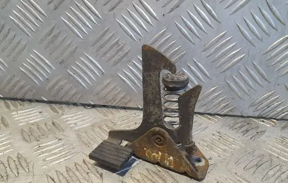 Volvo V70 Engine bonnet/hood lock/latch loop/hook 