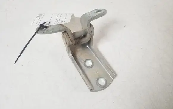 Toyota Hilux (AN10, AN20, AN30) Rear door lower hinge 68780-02020