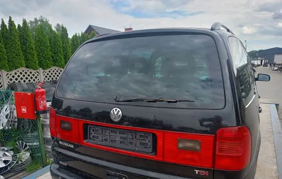 Volkswagen Sharan Rear windscreen/windshield window 