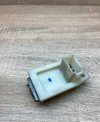 Ford Mondeo Mk III Heater blower motor/fan resistor XS4H18B647AA