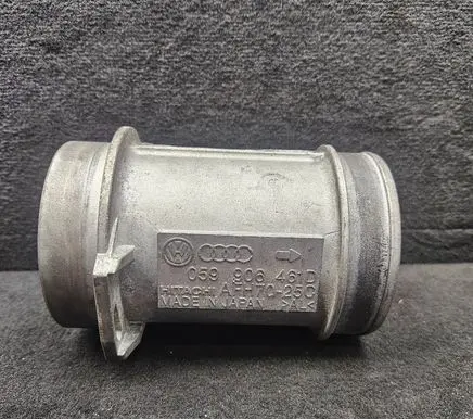 Audi A4 S4 B6 8E 8H Mass air flow meter 059906461D 059906461M