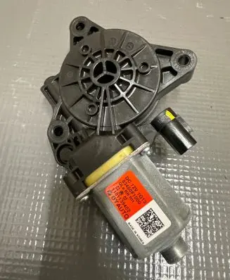 KIA Sportage Rear door window regulator motor 83460F1000 1101139402 D12V1G13