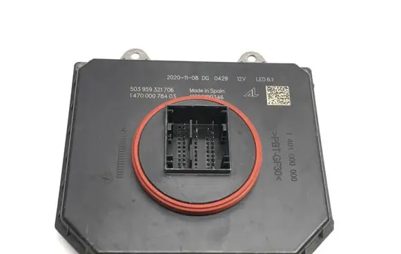 Iveco Daily 6th gen LED ballast control module 503959321706 10EEG190346 147000078403