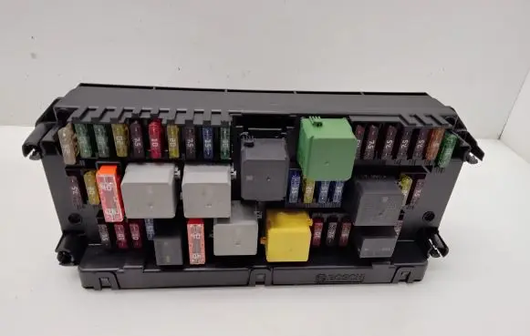 Mercedes-Benz E W212 Fuse box set A2129002627 A2129014507 A2129020609