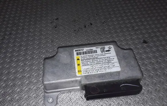 Chevrolet Captiva Airbag control unit/module 96838157