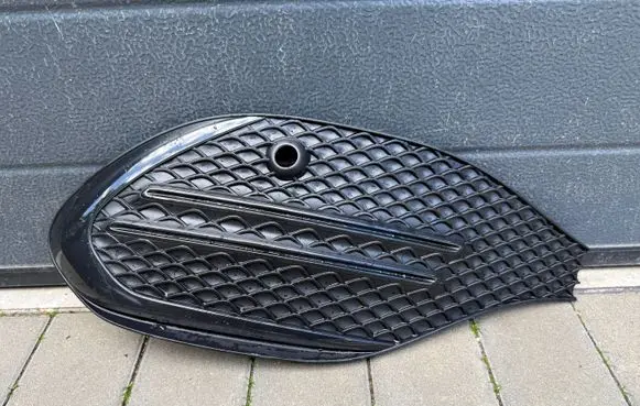 Mercedes-Benz C W206 Front bumper lower grill A2068856601