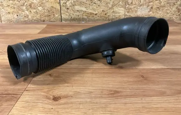 Opel Astra H Air intake hose/pipe 55559325 551020308