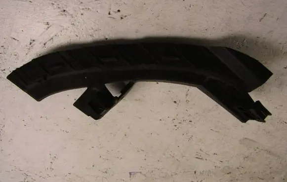 Hyundai i20 (PB PBT) Front bumper mounting bracket 865821J500