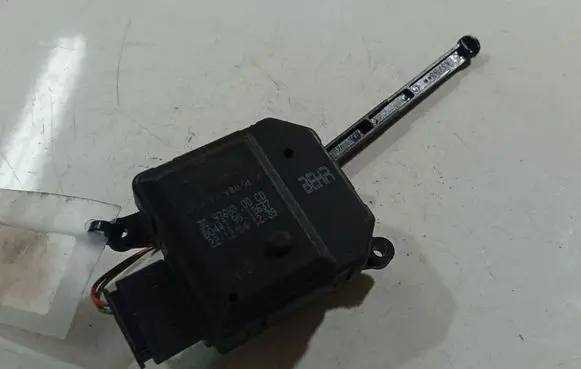 Opel Zafira A Air flap motor/actuator 309368000CD