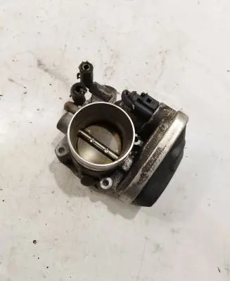 Volkswagen Golf V Throttle valve 06A133062AT A2C53093430