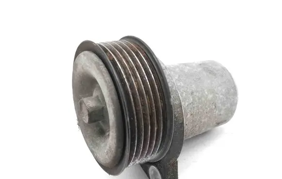 Mazda CX-7 Generator/alternator belt tensioner