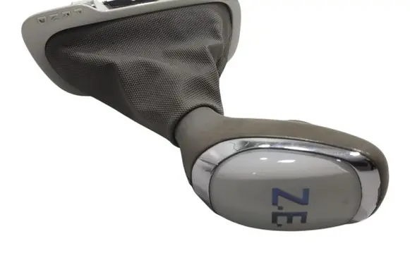 Renault Zoe USB socket connector GALMIRZ1FR47