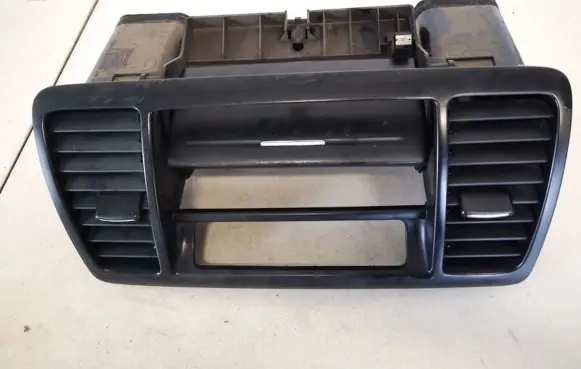 Subaru Legacy Dash center air vent grill 66120ag020 ga43-5281-100