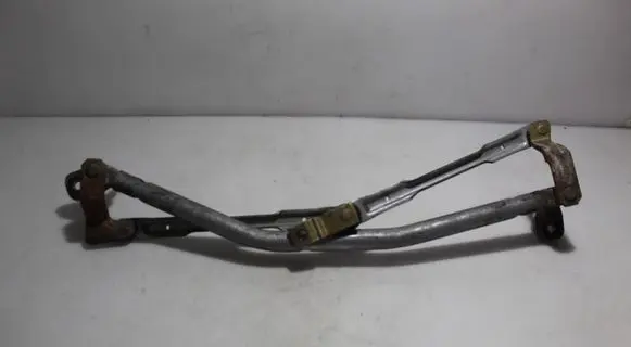 Volkswagen Polo Front wiper linkage 