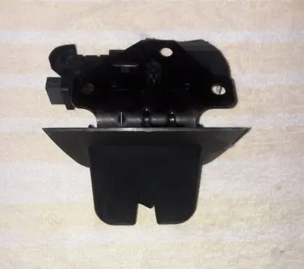 Audi A3 S3 8P Tailgate/trunk/boot lock/catch/latch 8P4827505B