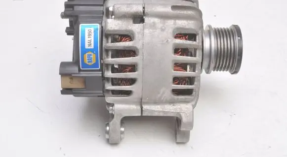 Seat Leon (5F) Generator/alternator 