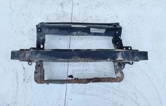 Volkswagen Fox Front bumper cross member 6Q0806563