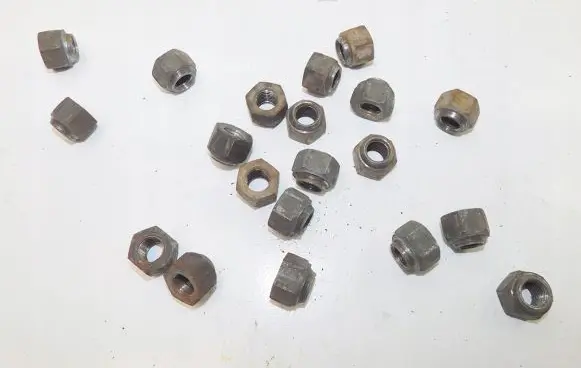 Ford Focus C-MAX Nuts/bolts 