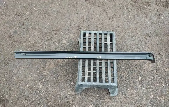 Renault Trafic III (X82) Sliding door middle rail 26A156