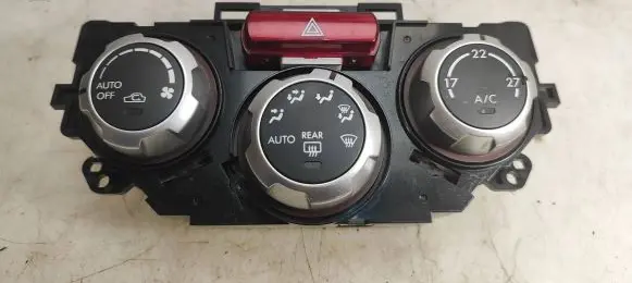 Subaru Forester SH Climate control unit 72311SC060 88903CA T1007170D