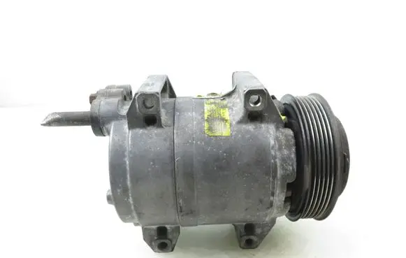 Volvo V70 Air conditioning (A/C) compressor (pump) 