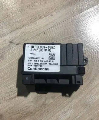 Mercedes-Benz C W204 Fuel injection pump control unit/module A2129003408 5WK11555FBF A2124460071