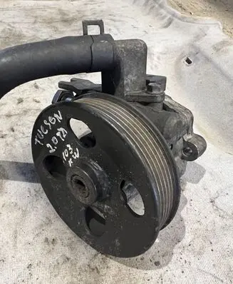 Hyundai Tucson JM Power steering pump 571002E200 5023F065 571002E20