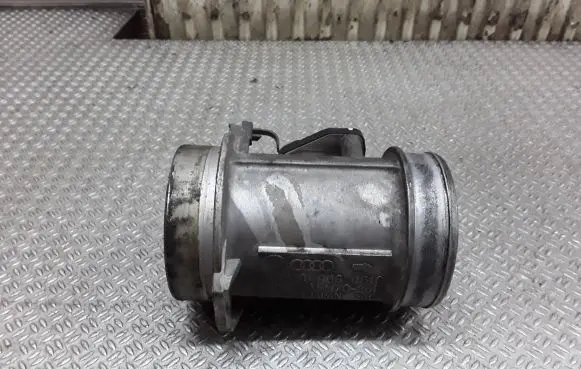 Audi A4 S4 B6 8E 8H Mass air flow meter 059906461G