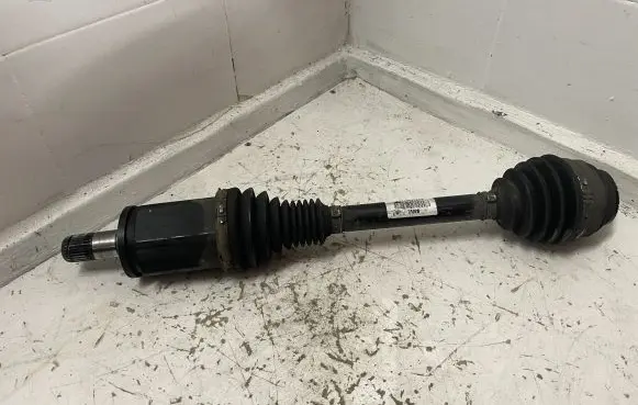 BMW 8 G15 Front driveshaft AT866467502 8664675