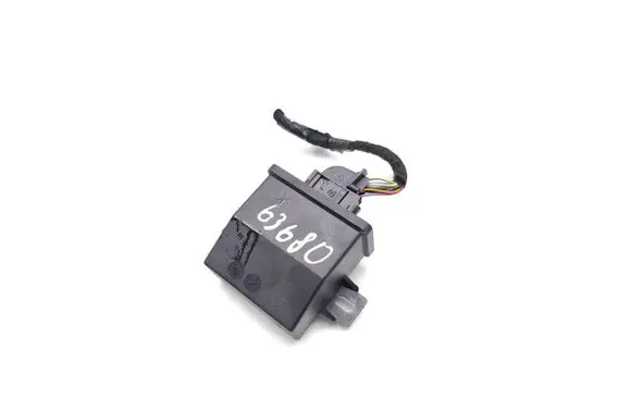 Peugeot 5008 II Light module LCM 9827096780