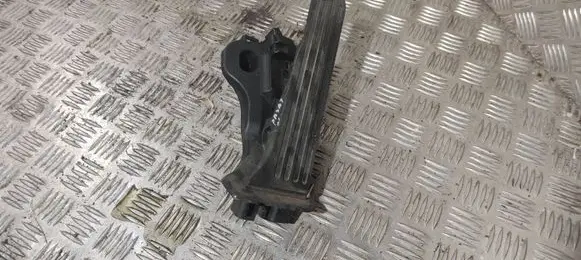 Volkswagen PASSAT B6 Accelerator throttle pedal 1K1721503L 6PV00860000 1021006