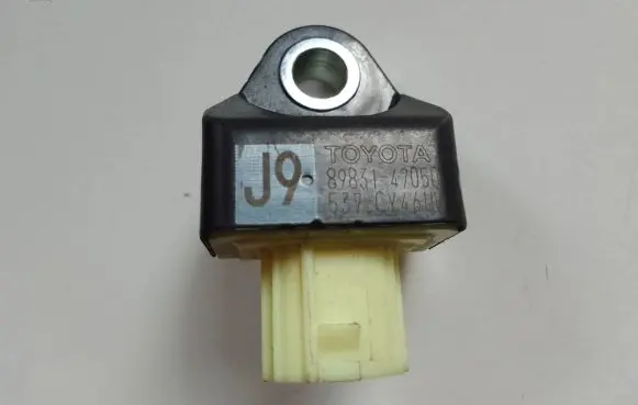 Toyota Prius (XW50) Airbag deployment crash/impact sensor 8983147050
