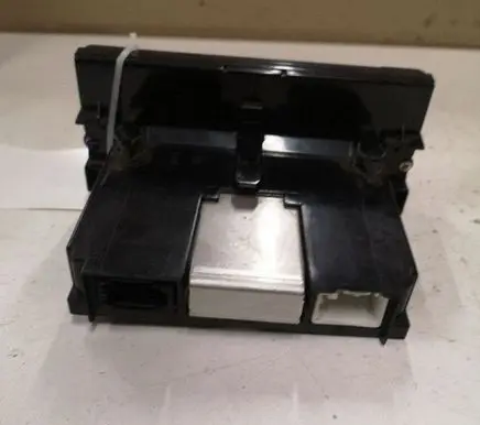 Volvo V50 Screen/display/small screen 31268055 006000034758