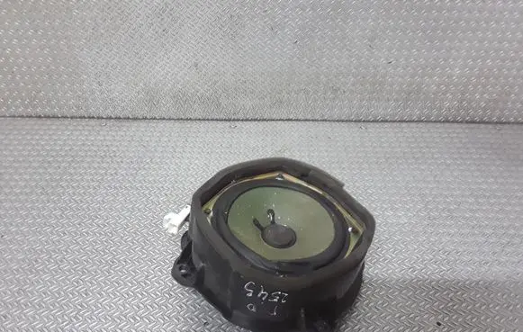 Cadillac CTS Front door speaker 09354919