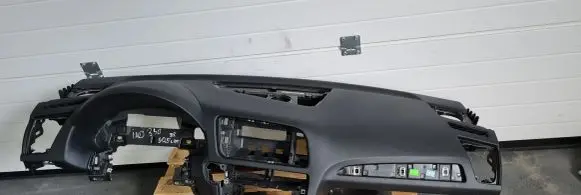 Audi Q5 SQ5 Dashboard 8R1857041F 1914071