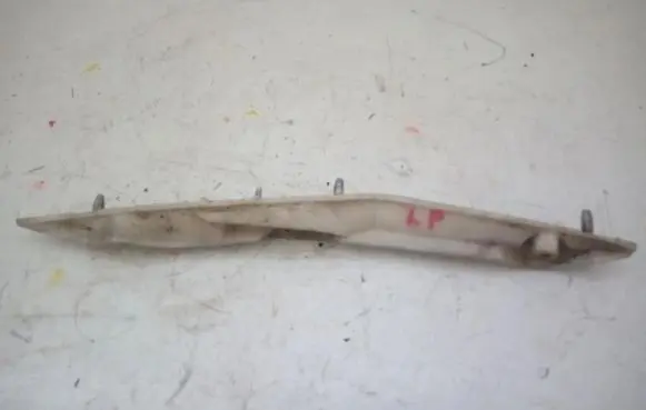 Ford Focus Front bumper mounting bracket