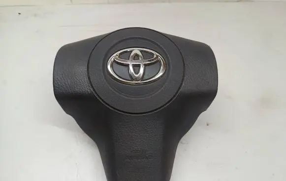 Toyota RAV 4 (XA30) Steering wheel airbag