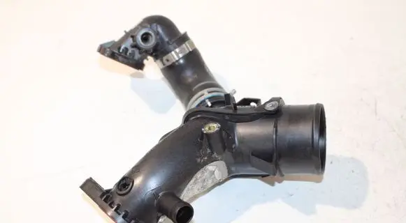Mercedes-Benz Citan W415 Air intake hose/pipe 165763328R 147138070R