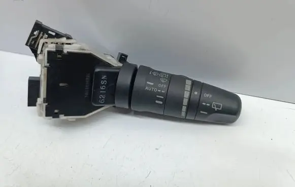 Nissan Note (E11) Wiper control stalk
