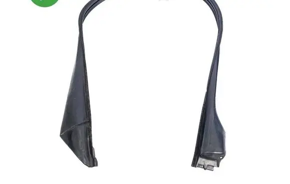 BMW 5 F10 F11 Rubber seal front coupe door 7182285