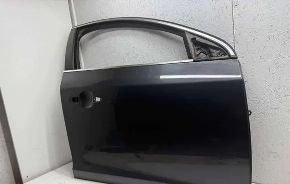 Volvo S60 Front door