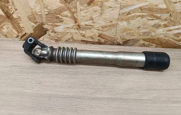 BMW 5 E60 E61 Steering column universal joint