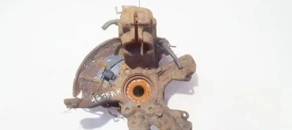 Skoda Octavia Mk2 (1Z) Front wheel hub