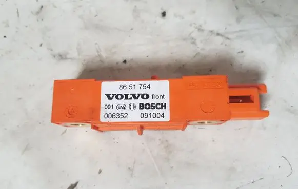 Volvo XC90 Airbag deployment crash/impact sensor 8651754