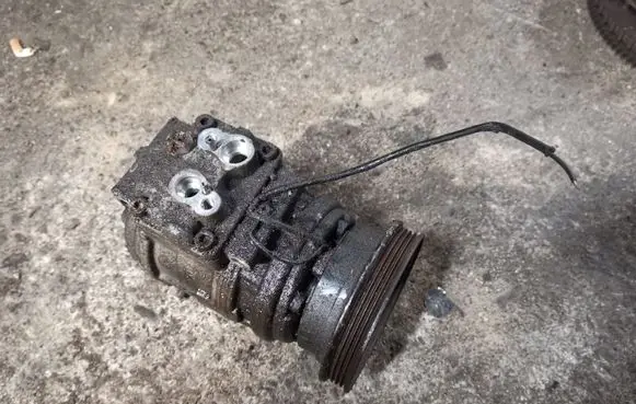 KIA Rio Air conditioning (A/C) compressor (pump) 1214012200
