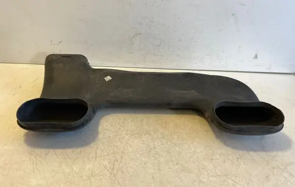 BMW X6 F16 Air intake duct part 8570289