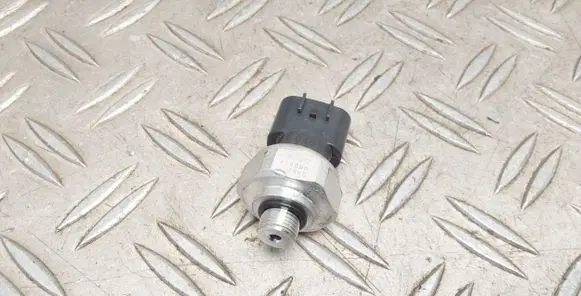 Toyota Auris E180 Air conditioning (A/C) pressure sensor 4990007880
