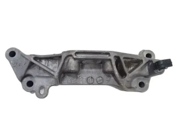 Peugeot 2008 II Engine mount bracket 9813582980