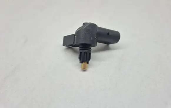 Mercedes-Benz C W203 Reversing light switch sensor A2035450106