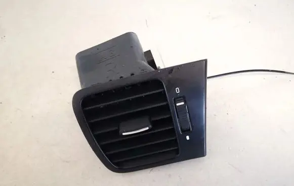 Subaru Outback Dash center air vent grill